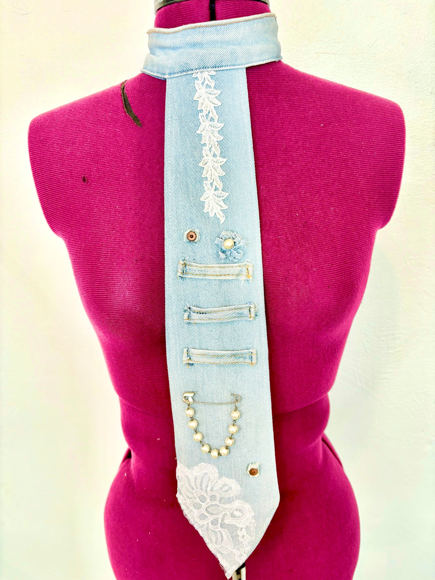 Corbata MahónegO