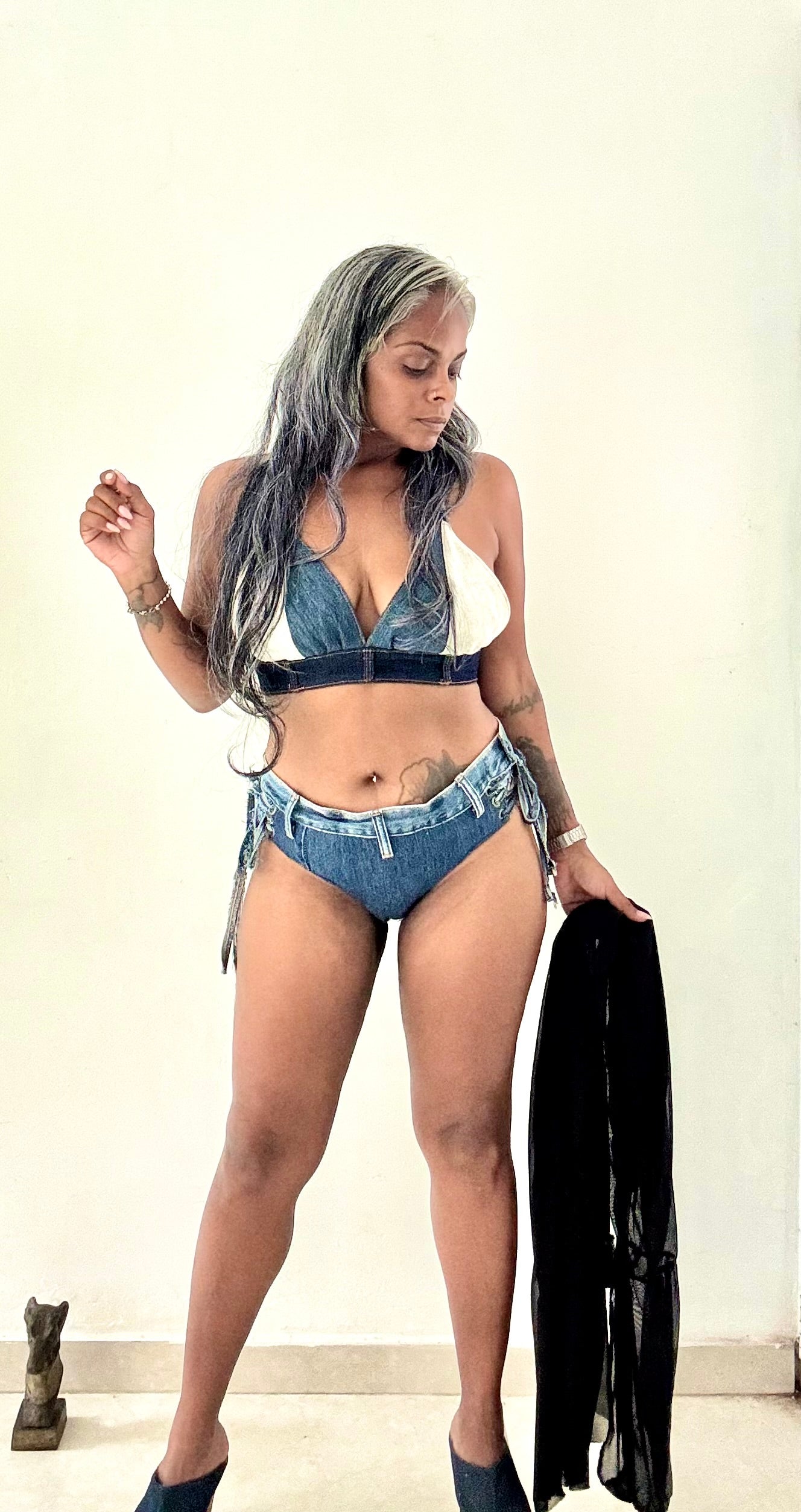 Bikini Mahn8